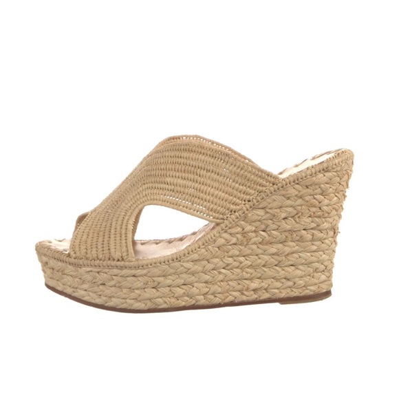 Carrie Forbes Women's Tan Woven Platform Sandals - Picture 3 of 5